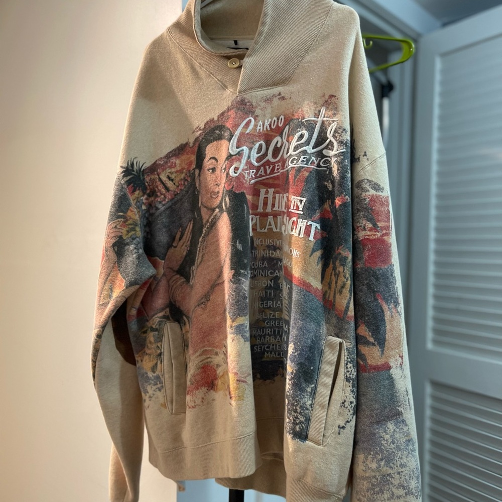 Beige Graphic Akoo sweater